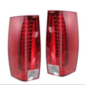 2010 Cadillac Escalade - Driver and Passenger Side Tail Light, With bulb(s), LED
